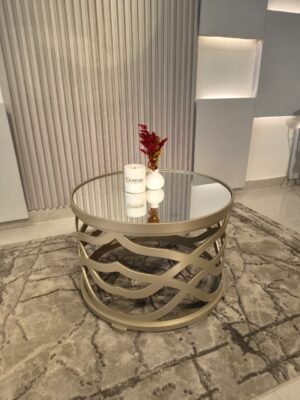Mesa de centro con vidrio